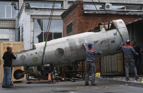 Russia WWII Aircraft Restoration