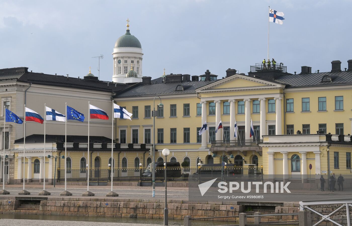 presidential palace helsinki