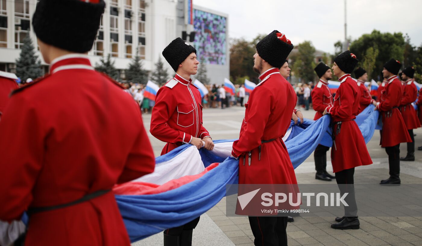 Russia National Flag Day