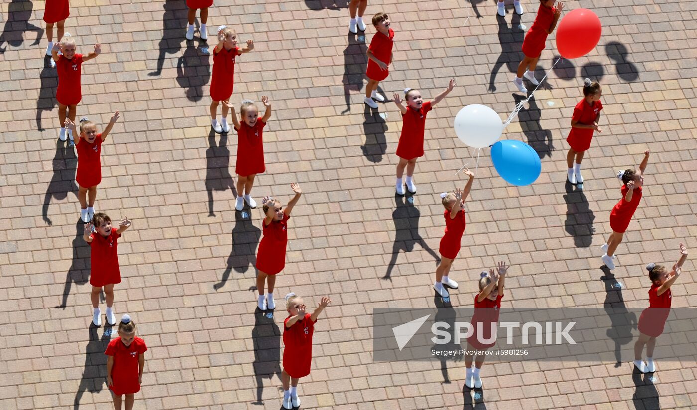 Russia National Flag Day