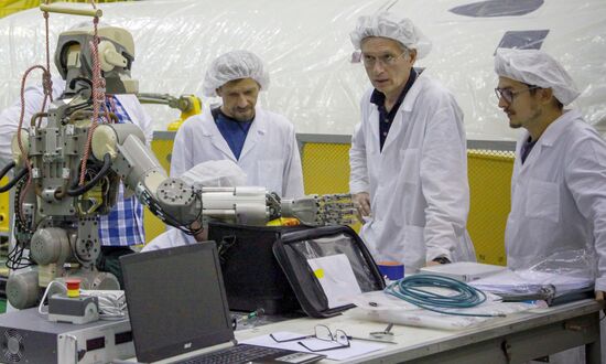 Kazakhstan Russia Space Robot