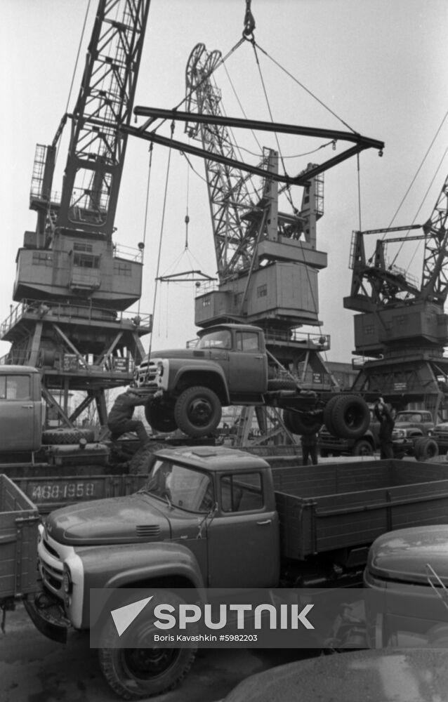 All-Union Subbotnik at Likhachev Automotive Plant