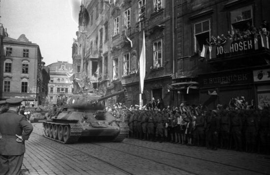 Residents of Prague greet Soviet tank crews