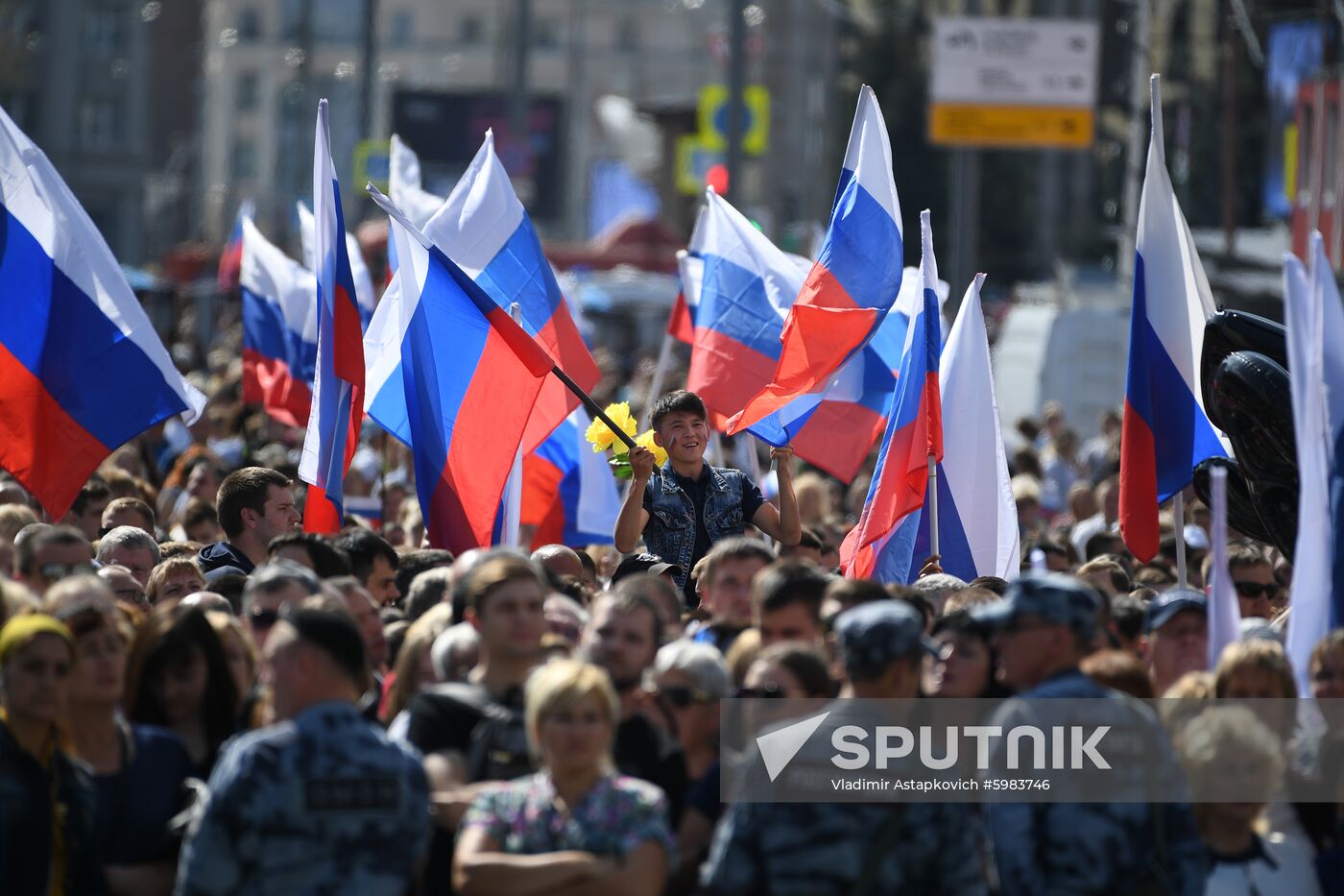 Russia National Flag Day