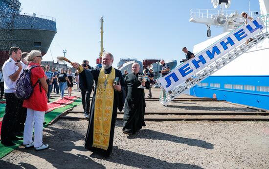 Russia Leninets Fishing Vessel
