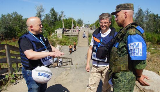 Ukraine LPR Bridge