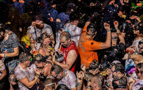 Spain La Tomatina Festival