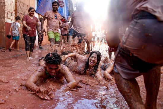 Spain La Tomatina Festival