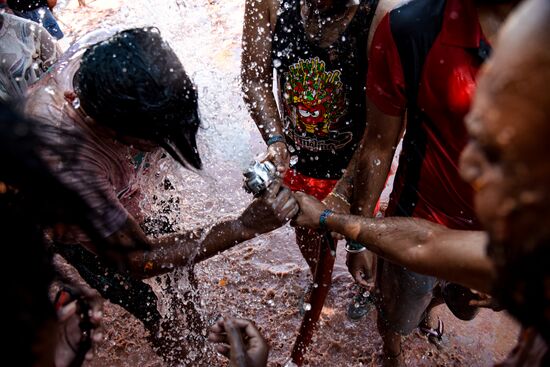 Spain La Tomatina Festival
