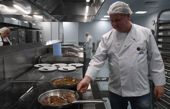 Russia Airlines Catering