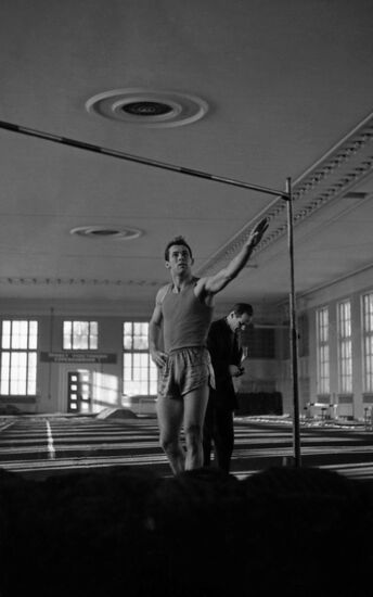 Soviet high jumper Valery Brumel