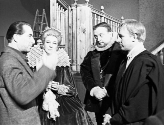 Shooting the movie "Hamlet"