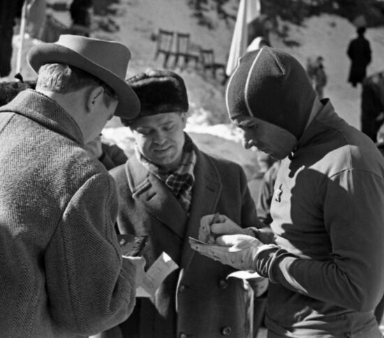 Soviet speed skater Yevgeny Grishin