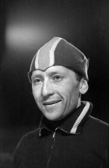 Soviet speed skater Boris Stenin