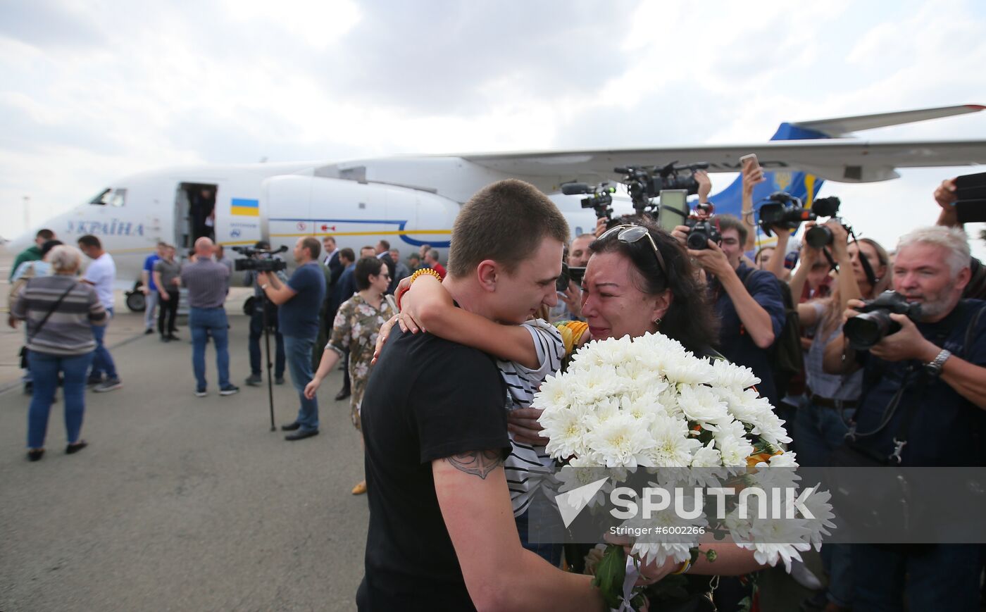 Ukraine Russia Prisoners Release