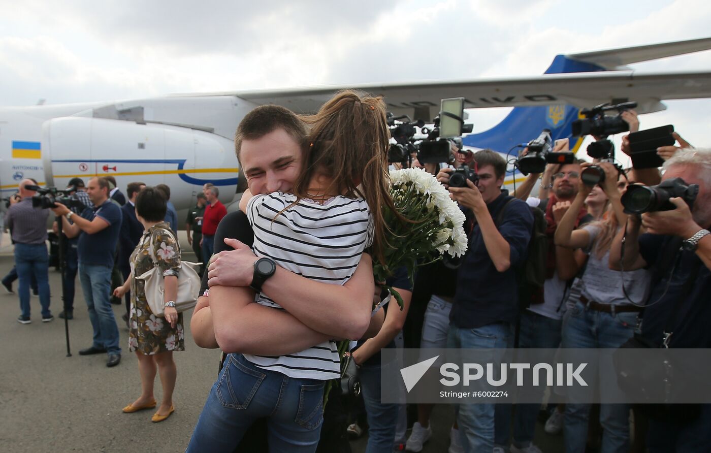 Ukraine Russia Prisoners Release