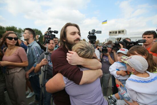 Ukraine Russia Prisoners Release