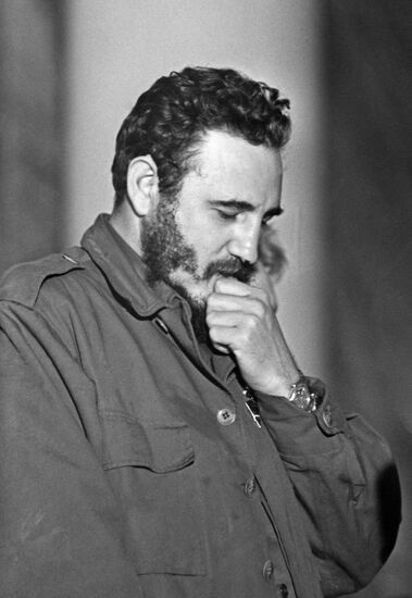 Fidel Castro Ruz visits USSR