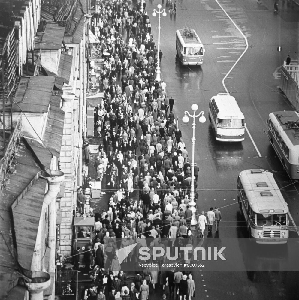 Nevsky Prospekt in Leningrad