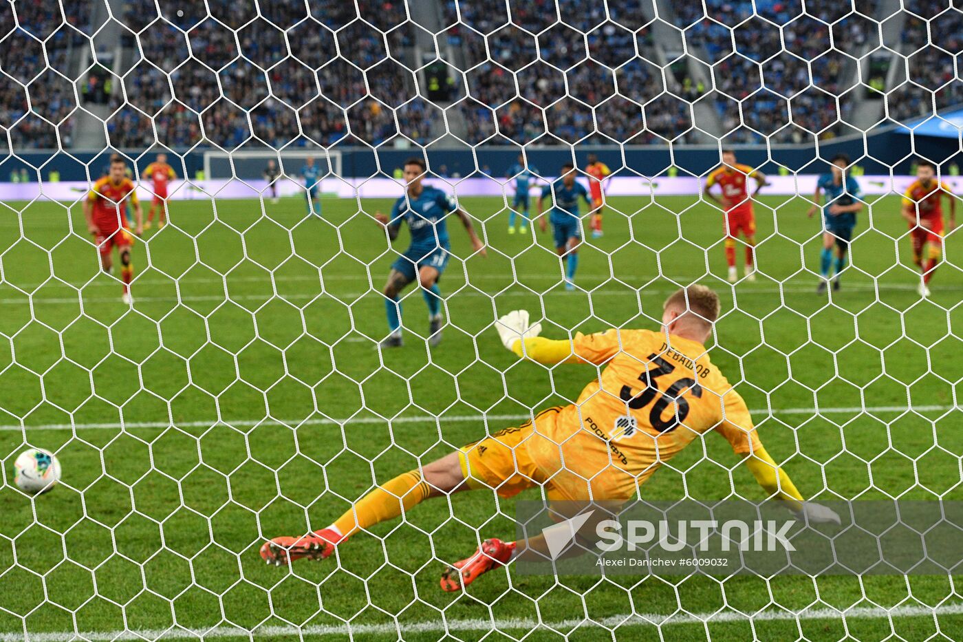 Russia Soccer Premier-League Zenit - Arsenal