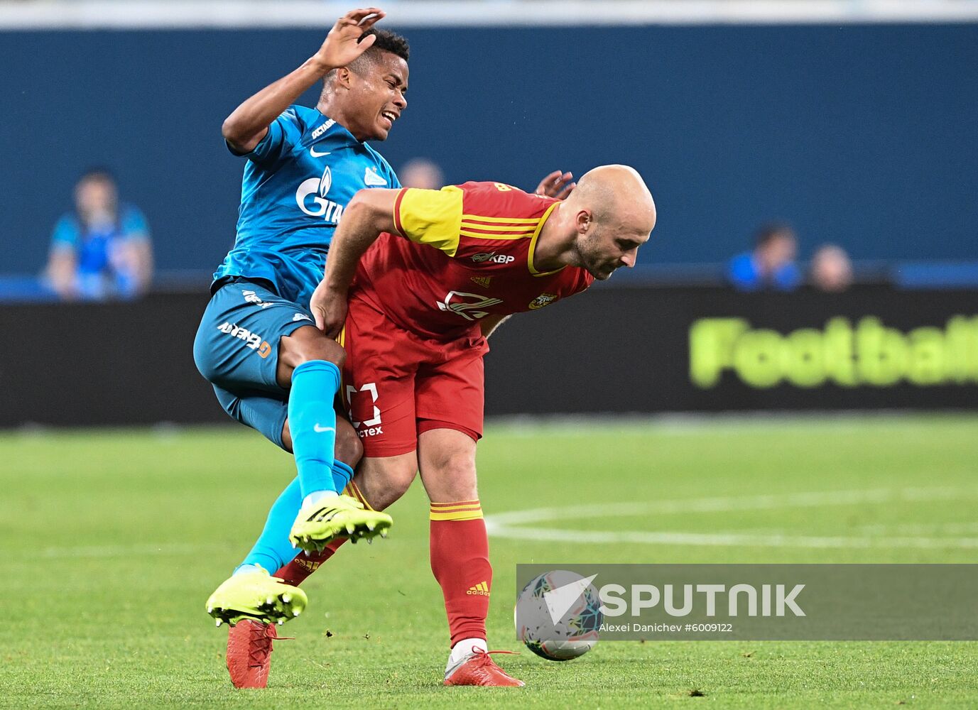 Russia Soccer Premier-League Zenit - Arsenal