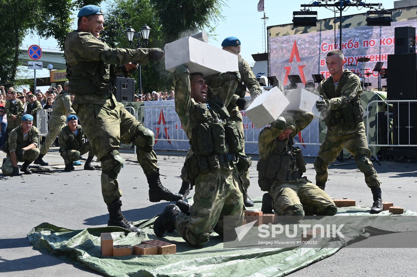 Russia Military Recruiting