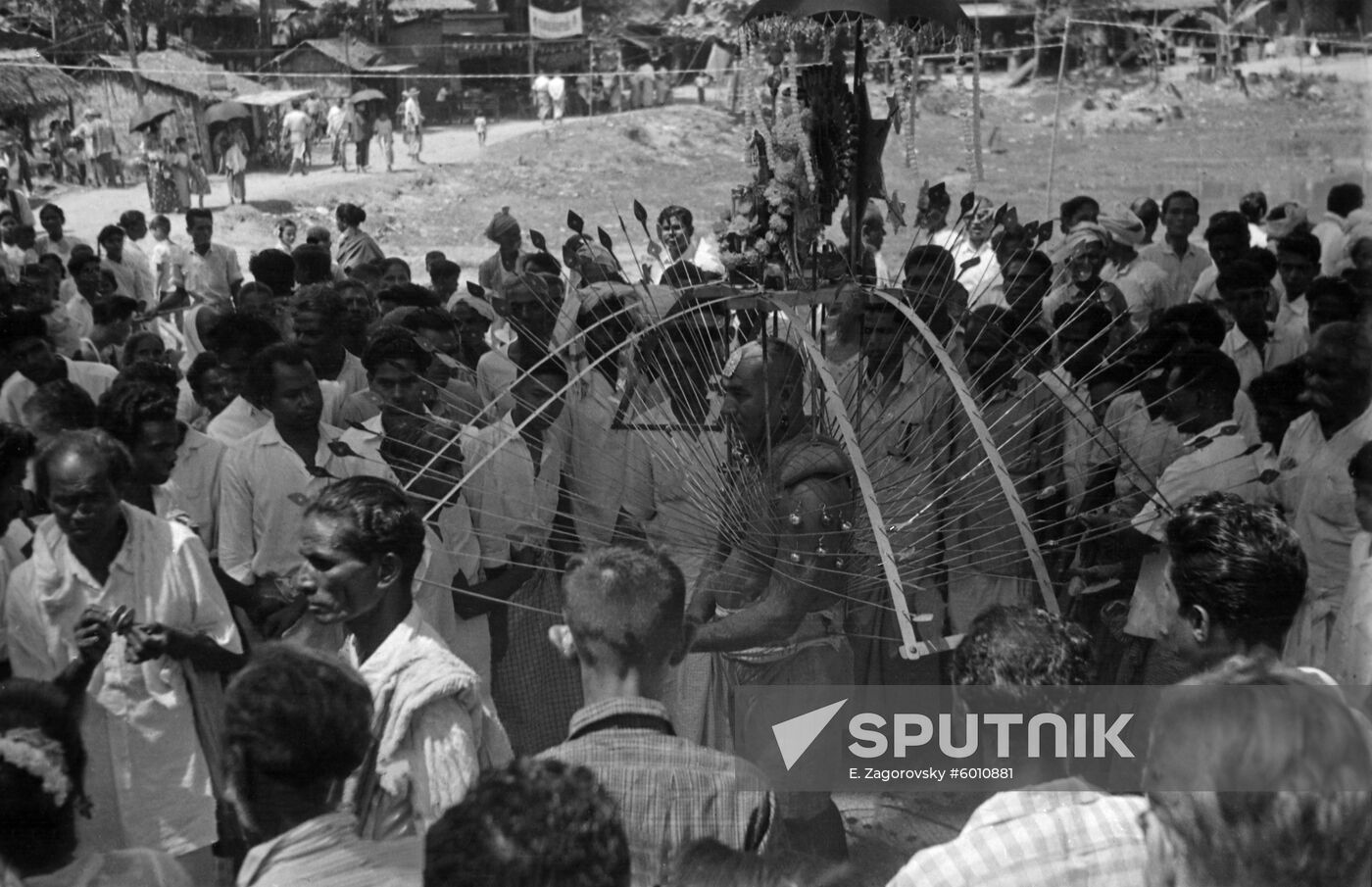 Devil-exorcising rite in Burma