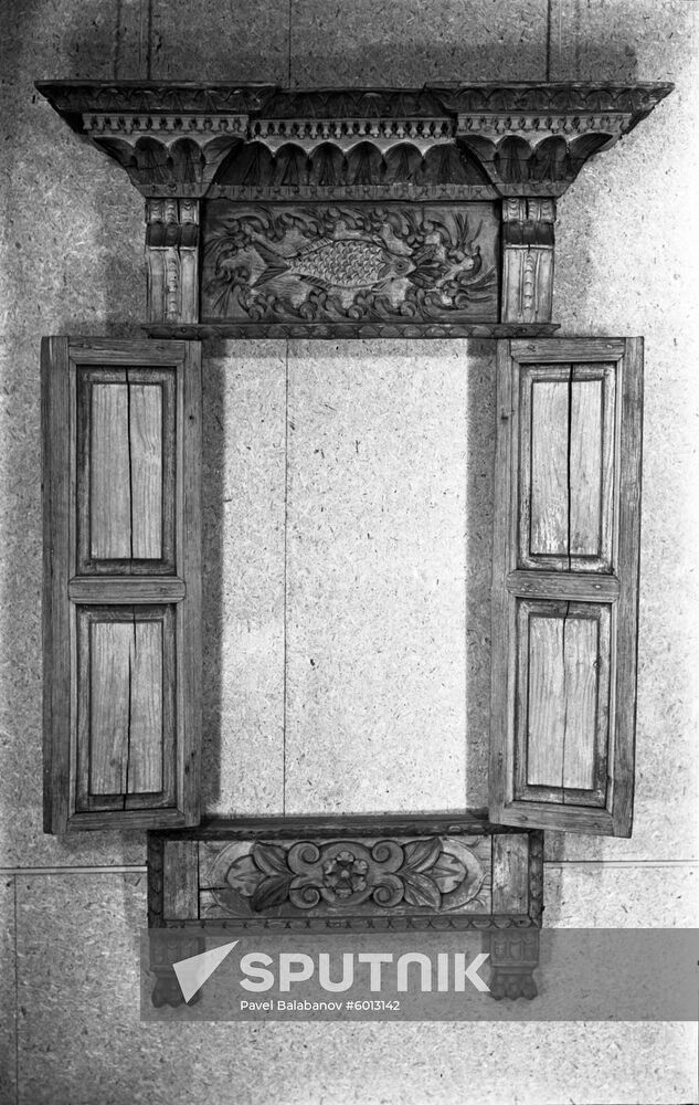 Ehibition of Russian wooden sculpture and carving