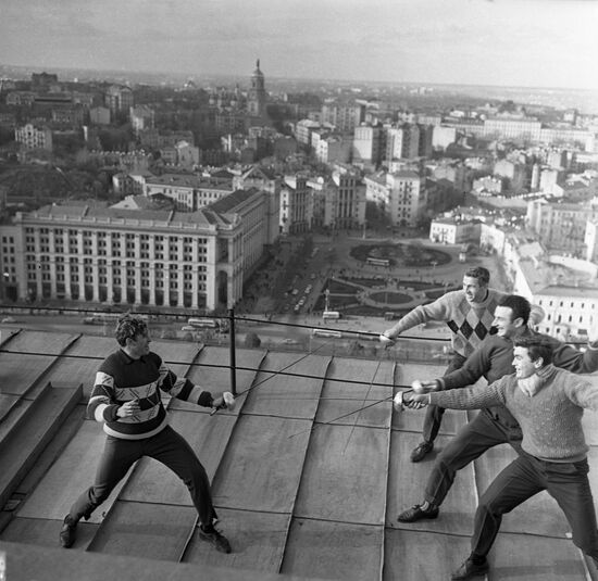 Soviet fencer Grigory Kriss