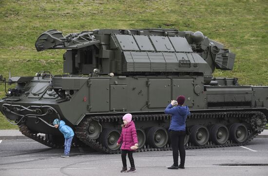 Russia Gunsmith Day