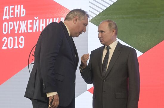 Russia Gunsmith Day