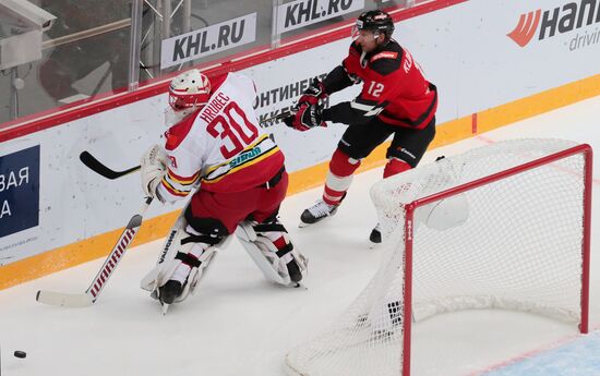 Russia Ice Hockey Avangard - Kunlun