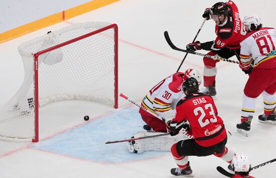 Russia Ice Hockey Avangard - Kunlun