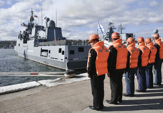 Russia Navy Admiral Makarov