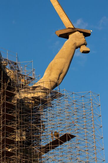 Russia Motherland Calls Statue Restoration