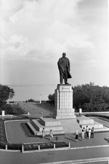Monument to Vladimir Lenin in Ulyanovsk