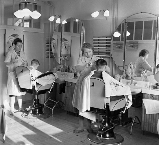 Barbershop for children in Moscow