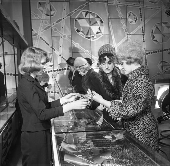 Beryozka store in Leningrad