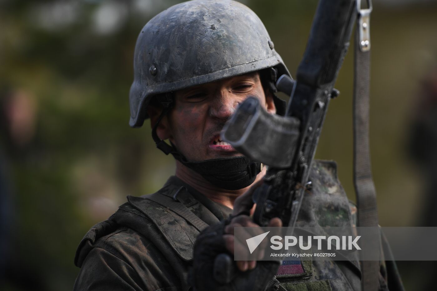 Russia National Guard Maroon Berets Exams