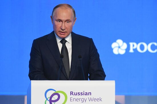Russia Energy Week