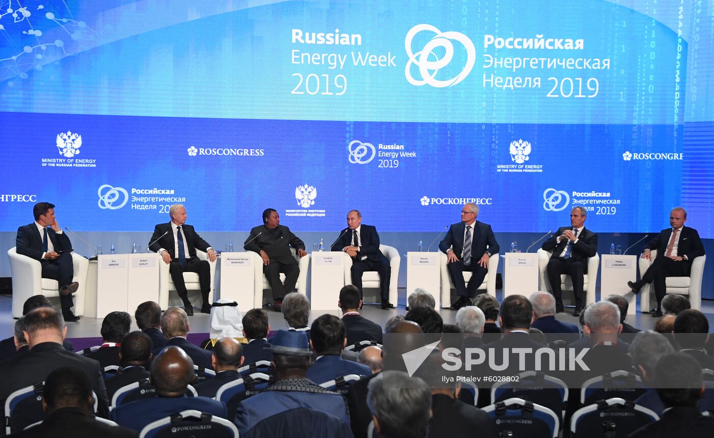 Russia Energy Week
