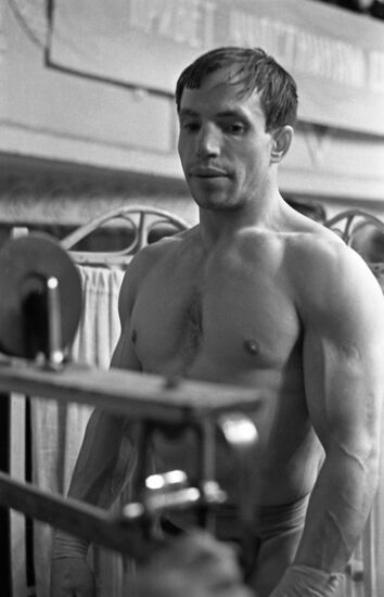 Soviet weightlifter Alexei Vakhonin