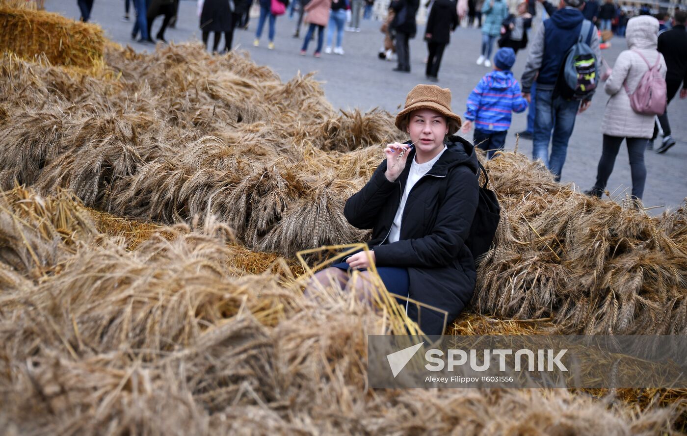 Russia Harvest Festival