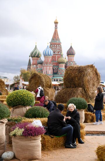 Russia Harvest Festival