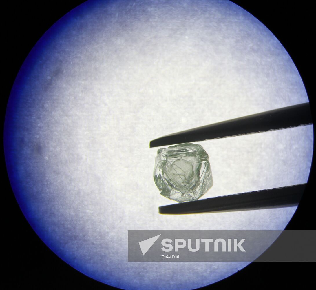 Russia Matryoshka Diamond