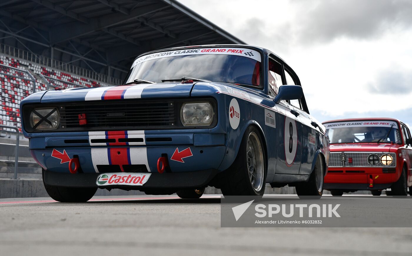 Russia Retro Cars Racing