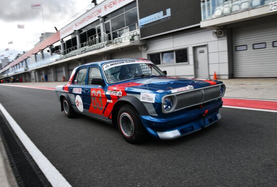 Russia Retro Cars Racing