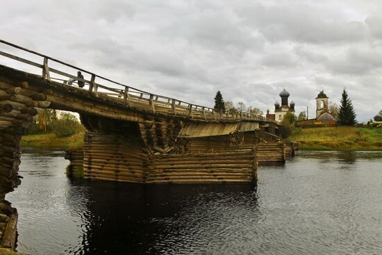 Wooden crib bridge in Arkhangelsk Region