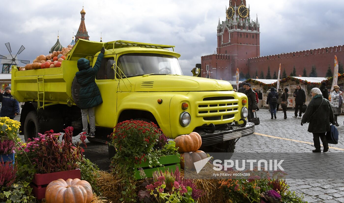 Russia Harvest Festival