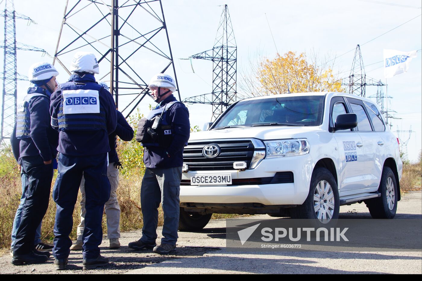 Ukraine DPR LPR Troops Pullout